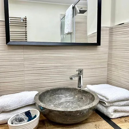 Bed & Breakfast Favola Nettuno