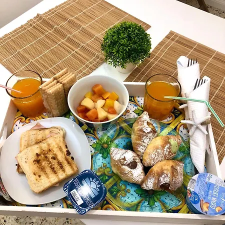 Favola Bed & Breakfast Nettuno