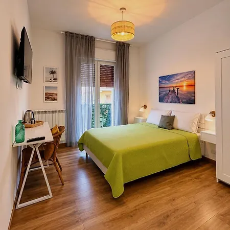 Favola Guesthouse Affittacamere 4*