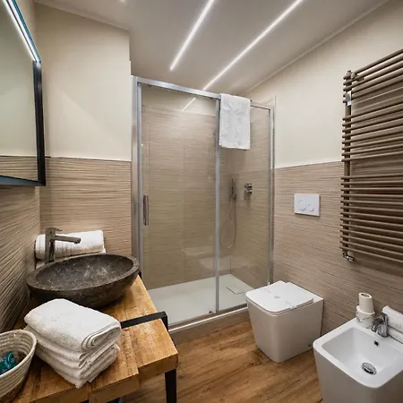 Favola Guesthouse Affittacamere 4* Nettuno